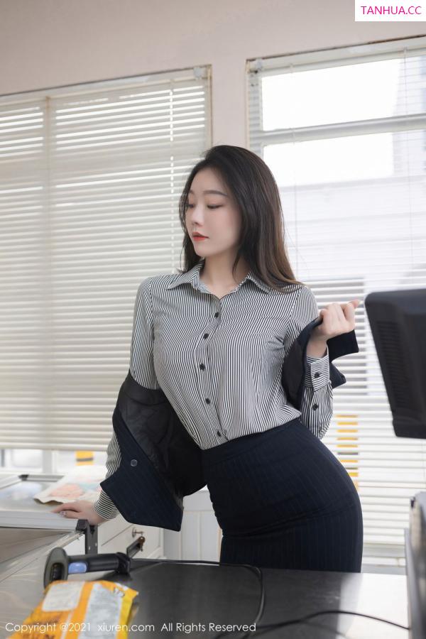 安然Maleah  [XiuRen]高清写真图 2021.02.22 No.3123 安然Maleah第14张图片